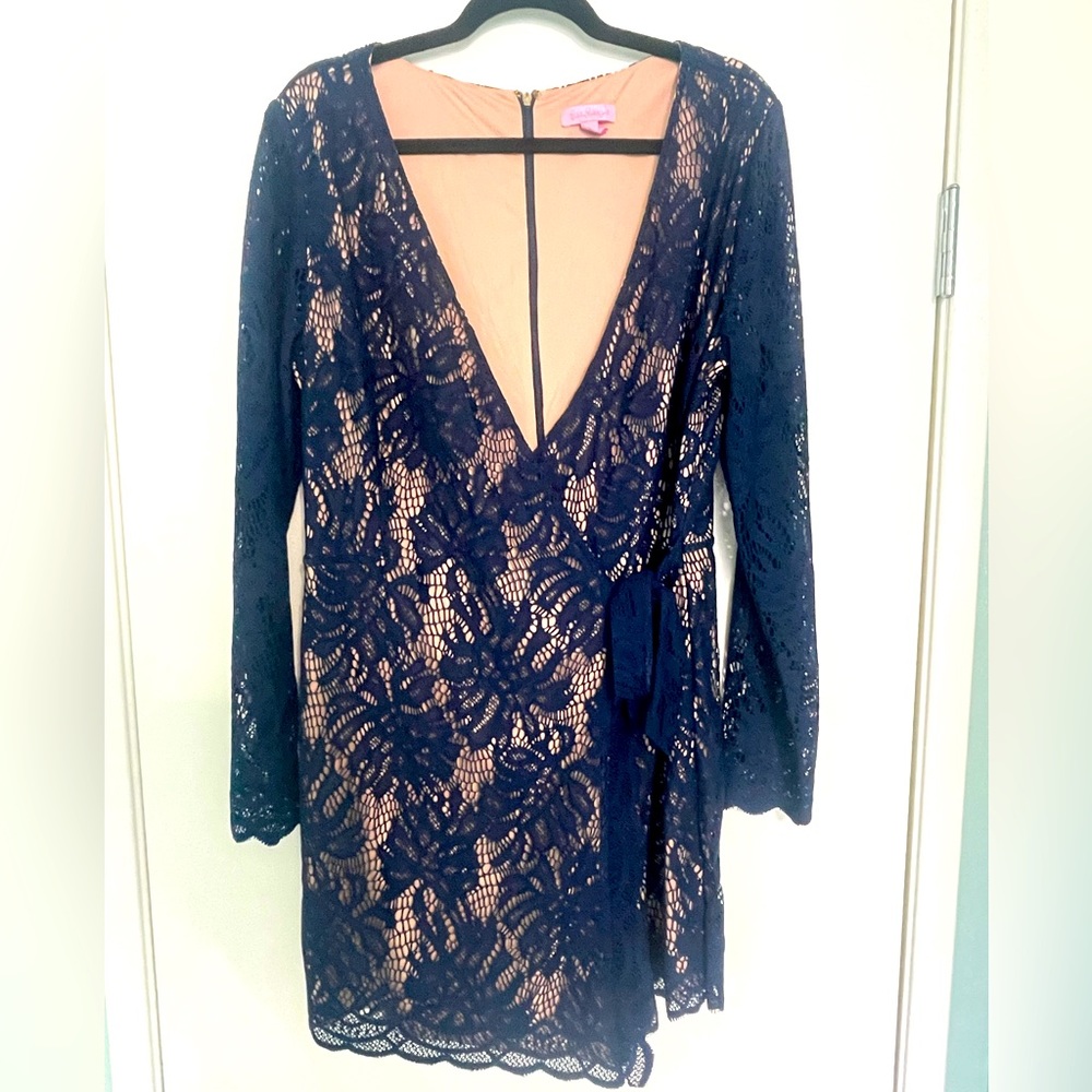 Lily Pulitzer Romper with tan Underlay Sz XL